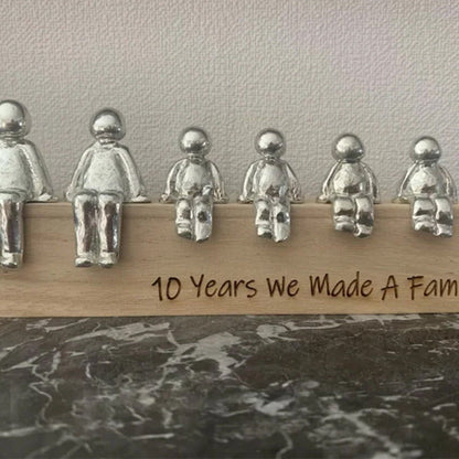 Lovely Family Figurine Statue - Halri
