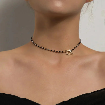 Delicate Flower Pendant Chain Necklace - Halri