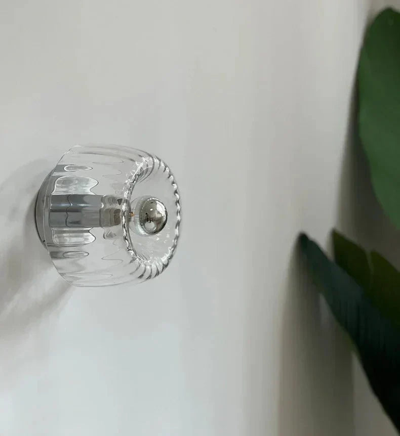 Modern Minimalist Wall Light – Soft Ambient Glow