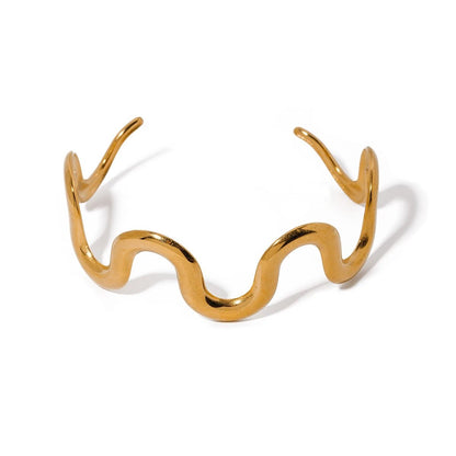 Luxurious Wave Bar Necklace and Cuff Set