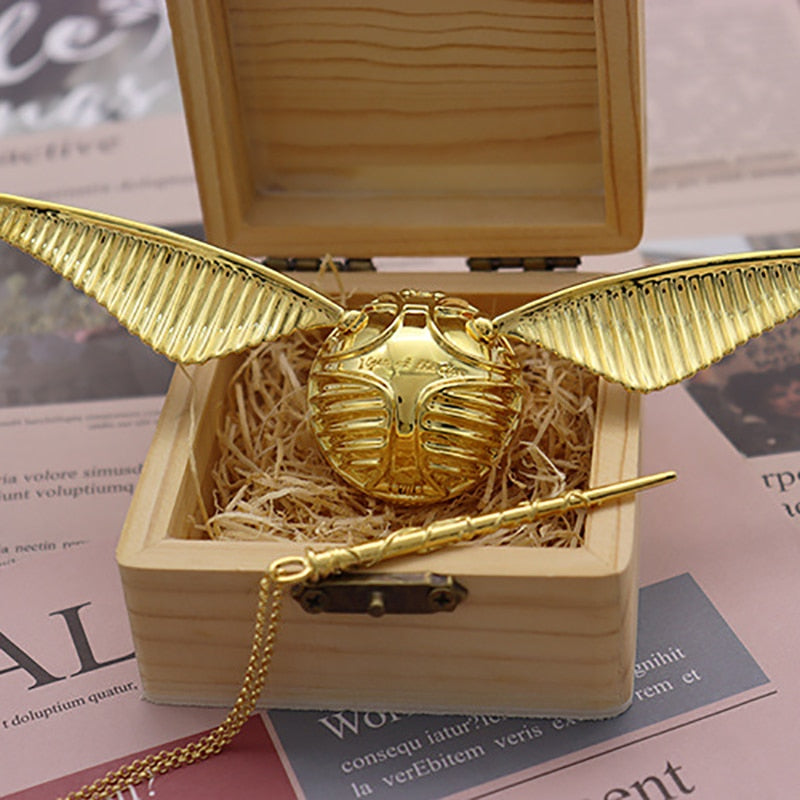 Elegant Rose Gold Ring Storage Box