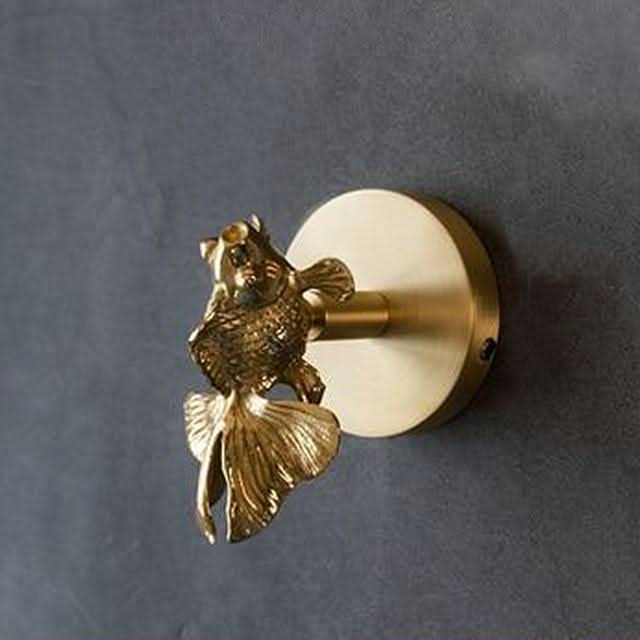 Vintage Animal Wall Hook Rack with Gold Finish