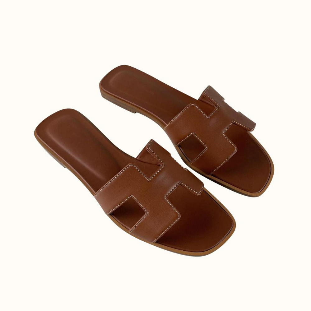 Contemporary Strap H Sandals