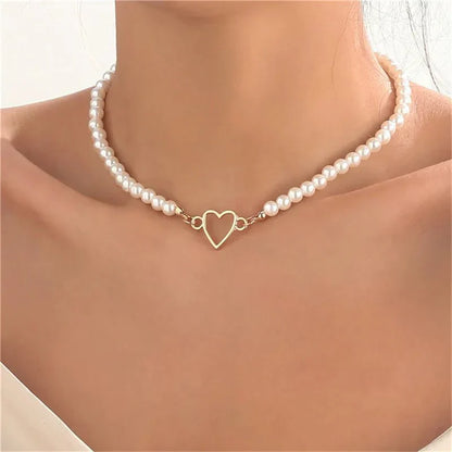 Simple Pearl Heart Shape Choker Necklace