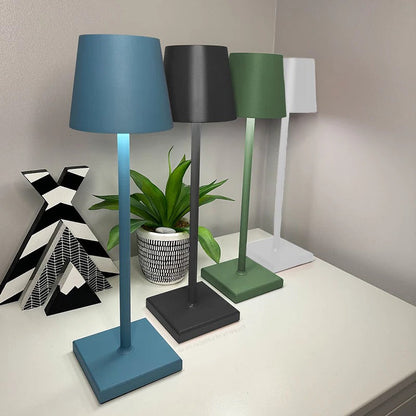 Sleek Wireless Modern Desk Lamp