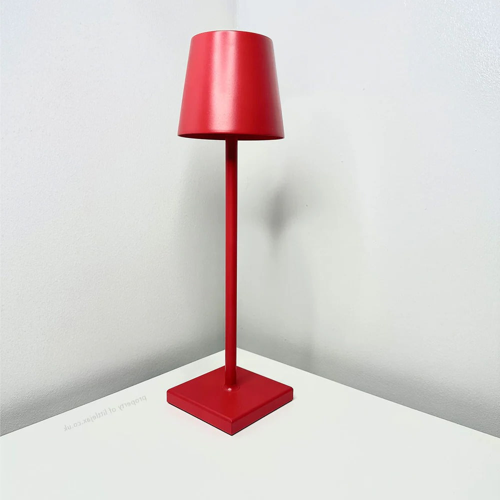 Sleek Wireless Modern Desk Lamp