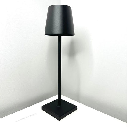 Sleek Wireless Modern Desk Lamp