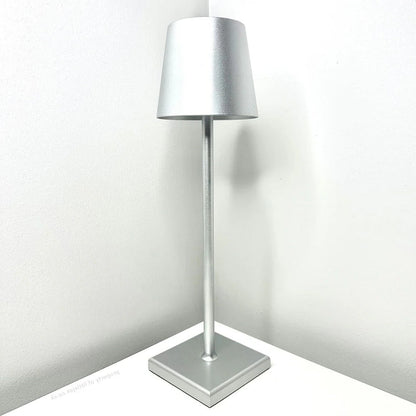 Sleek Wireless Modern Desk Lamp