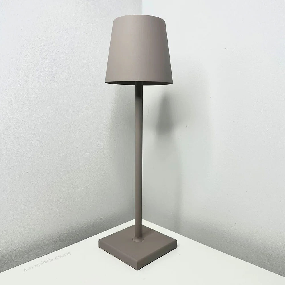 Sleek Wireless Modern Desk Lamp