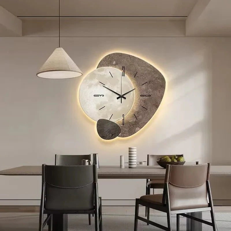 Simple Round Home Clock