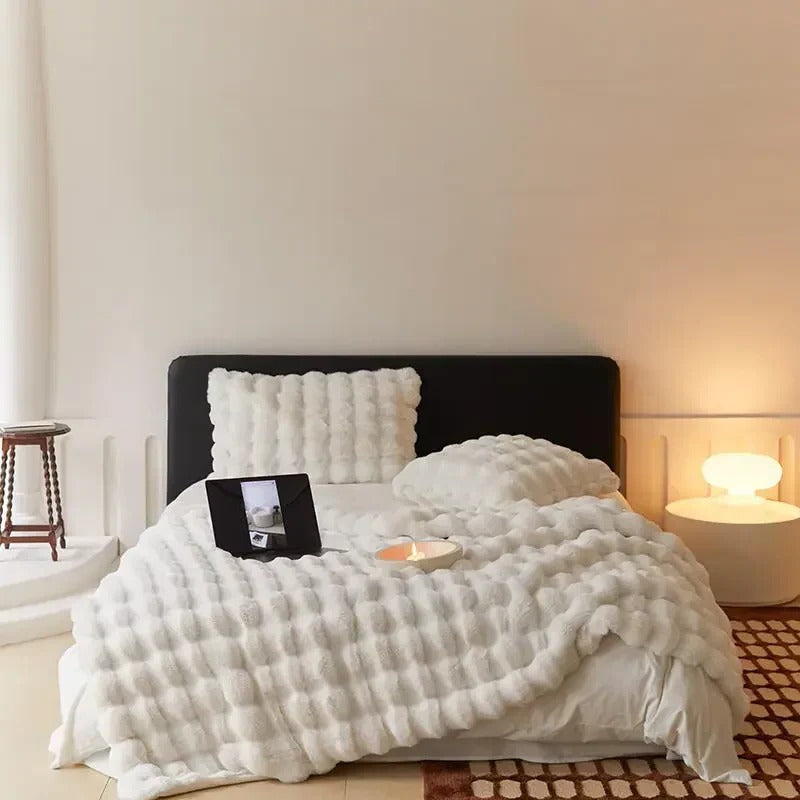 Year Round Soft Throw Blanket