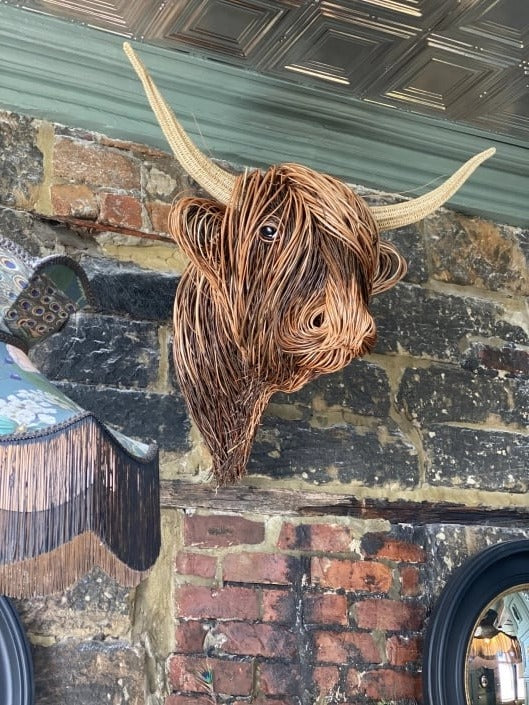Farmhouse Style Metal Cow Decoration