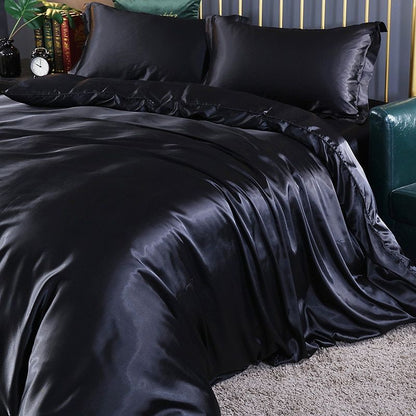 Soft Luxe Bedding Set with Pillowcases and Fitted Sheet