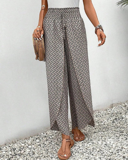 Ladies' Pants With Chic Pattern