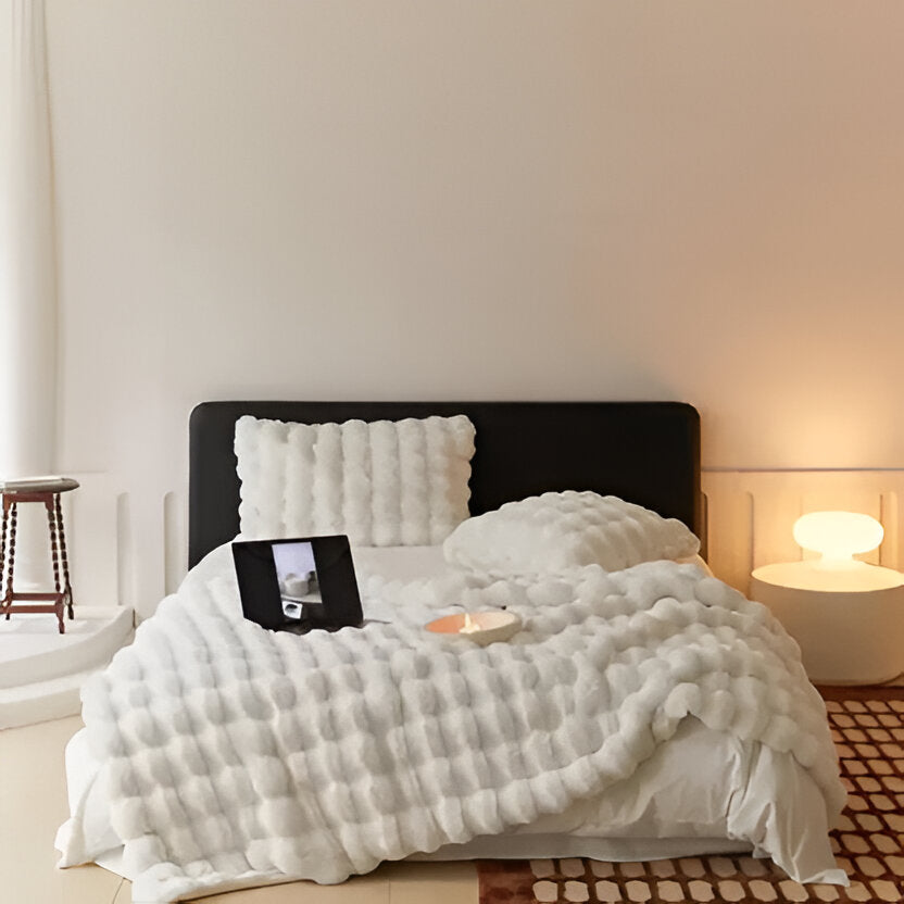 Cozy Plush Throw Blanket with Classic Style