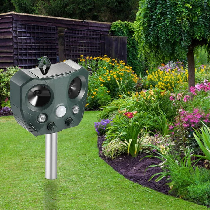 Outdoor Solar Powered Pest Repeller For Gardens - Halri