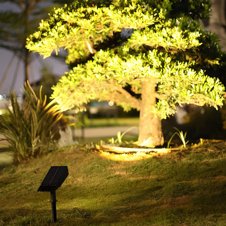 Outdoor Solar Powered Color Changing Spotlight Lamp