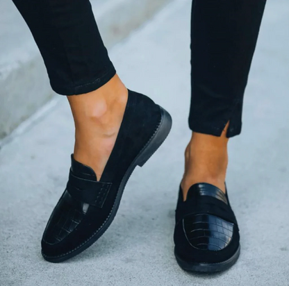 Stylish Ladies Flat Shoes