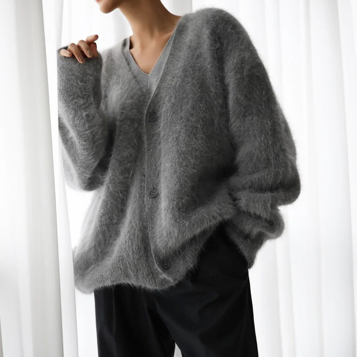 Luxurious Warm Women's Cashmere Pullover Sweater