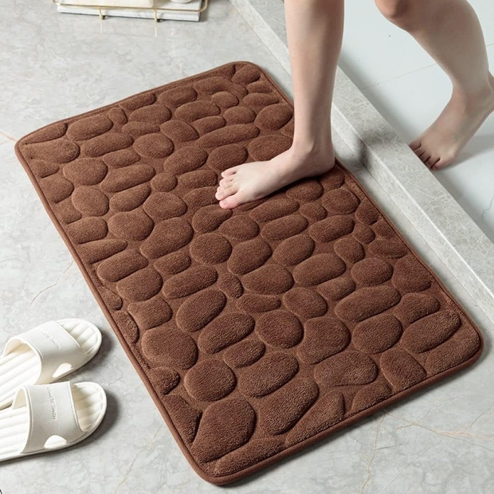 Luxury Soft Bathroom Mat – Fast Drying, Anti-Slip & Highly Absorbent