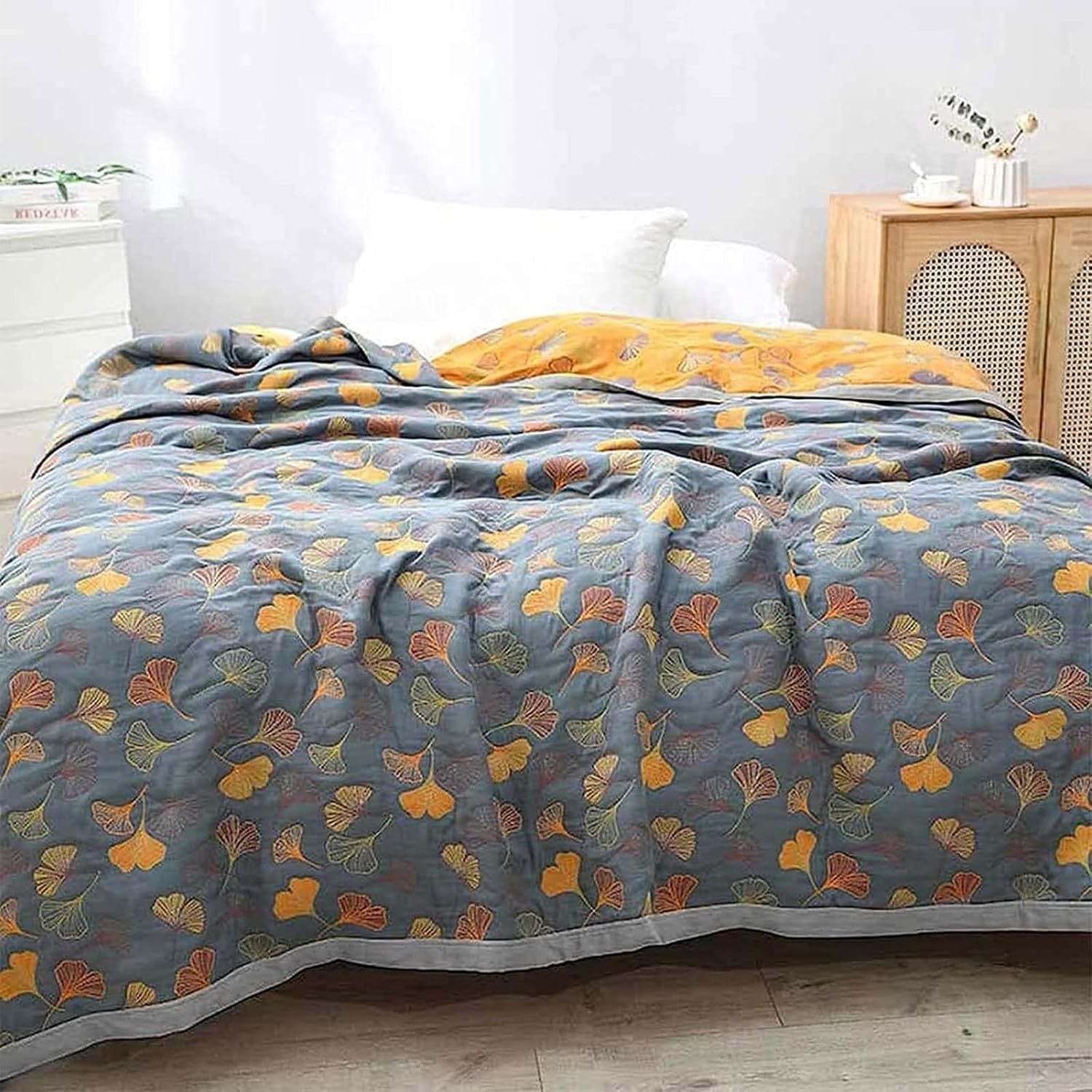 Cozy Plush Reversible Quilt for Home Decor - Halri