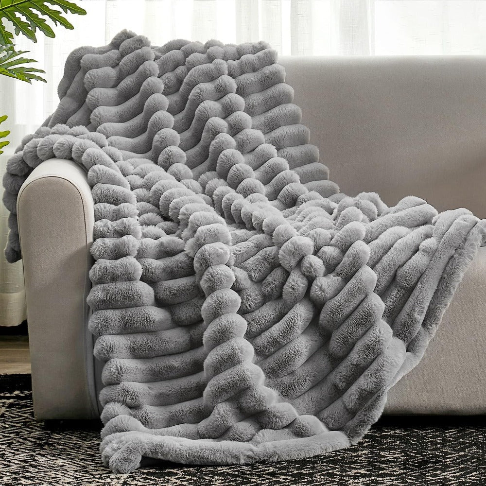 Cozy Soft Blanket for Bed and Sofa - Halri