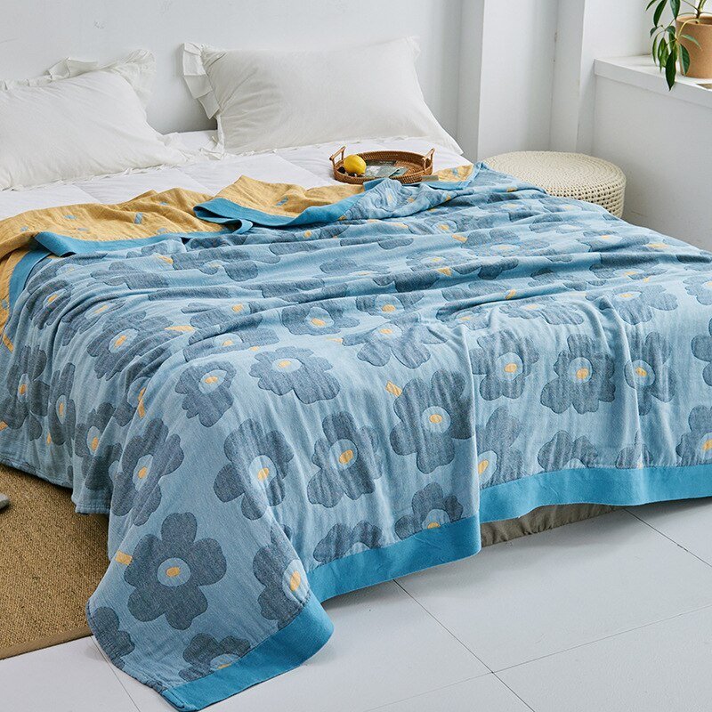 Traditional Plush Floor Rug