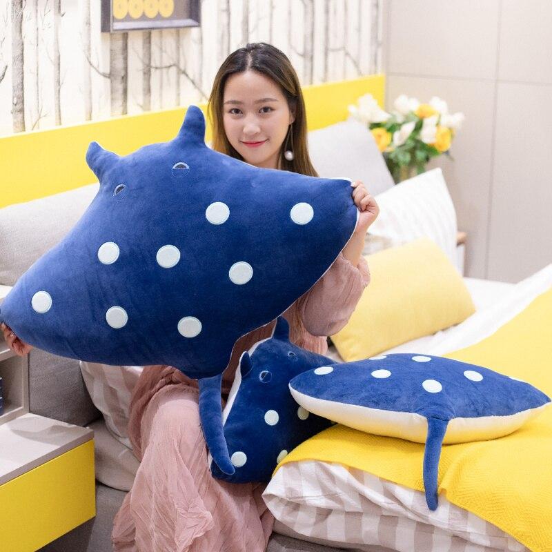 Colorful Flying Ray Toy Figure