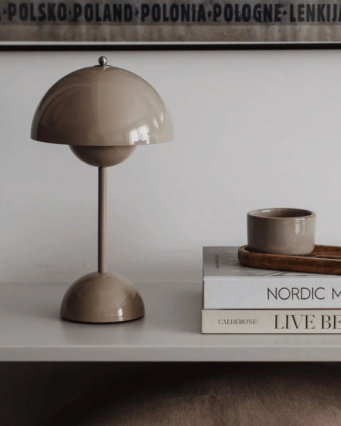 Modern LED Desk Lamp Minimalist Style