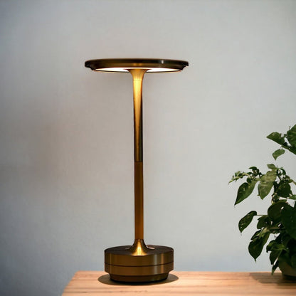 Wireless Charging Contemporary Desk Lamp