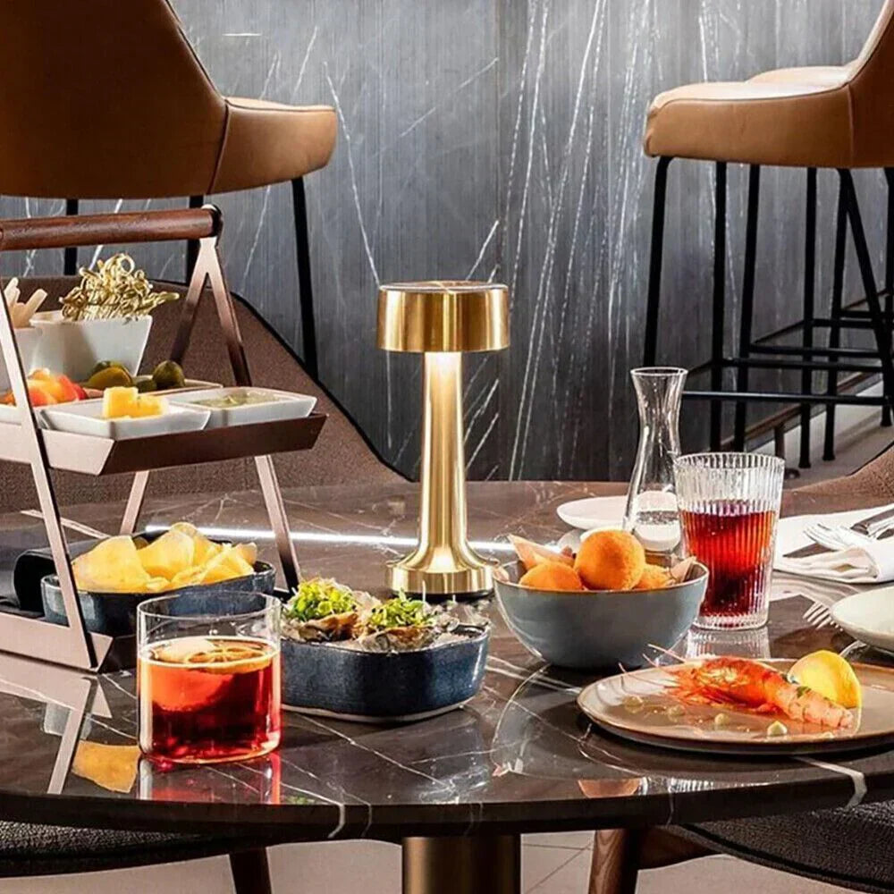 Slim Desktop Lamp - Bright Glow - Halri