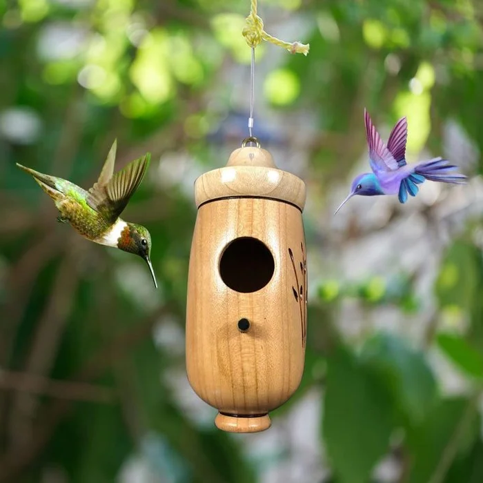 Natural Wood Birdhouse for Outdoor Gardens - Halri
