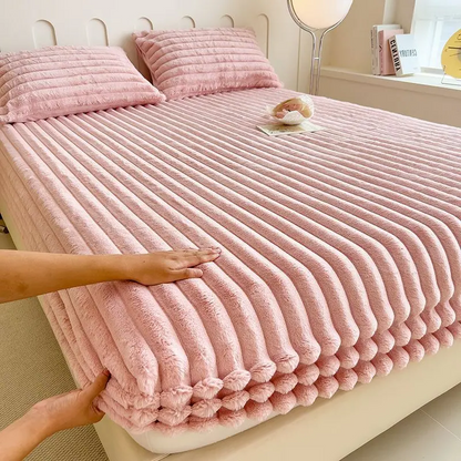 Plush Comfortable Fitted Bed Sheet
