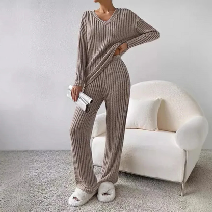 Ladies Warm 2-Piece Snow Suit