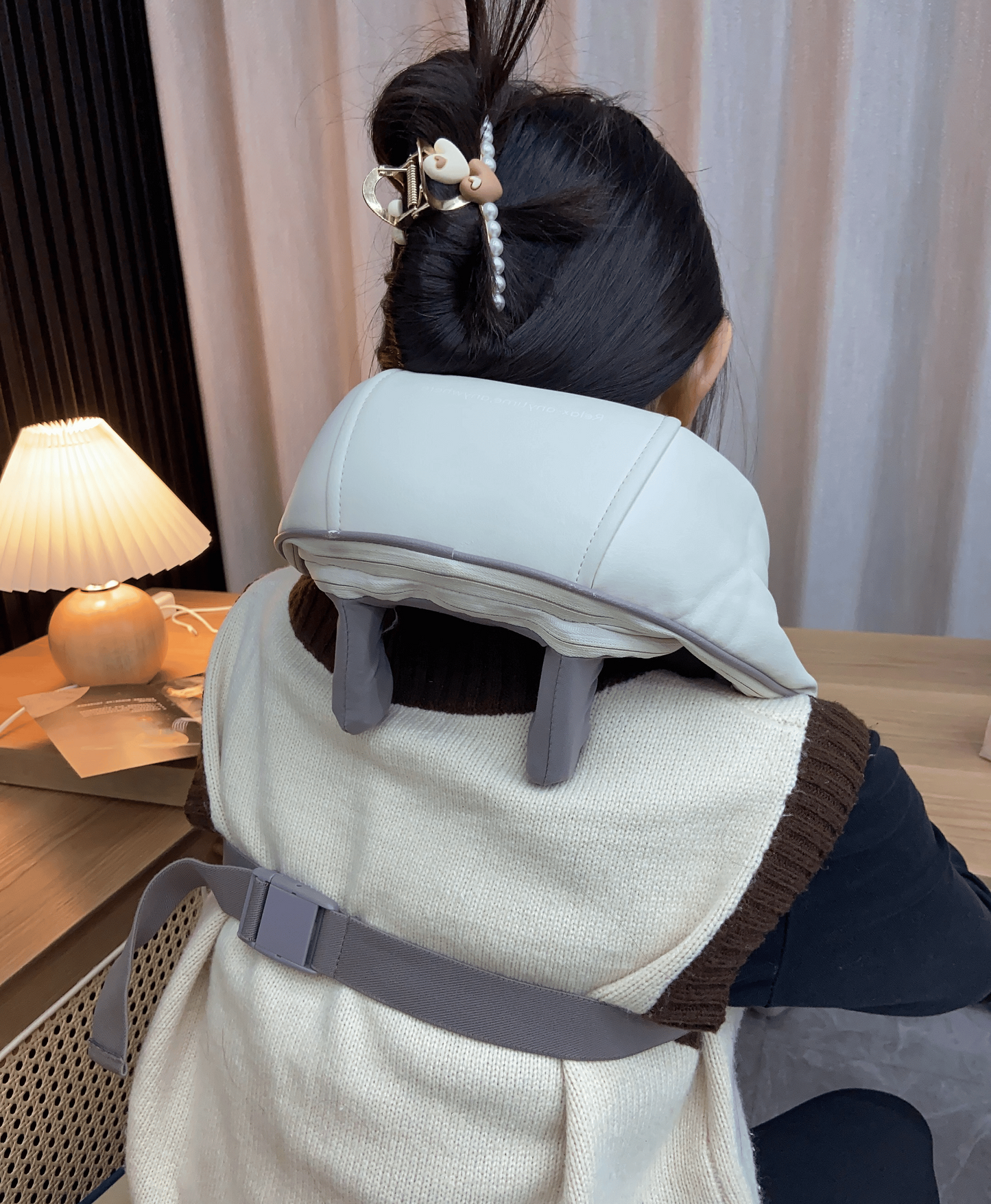 Relaxing Heat Massage Pillow for Neck and Shoulders