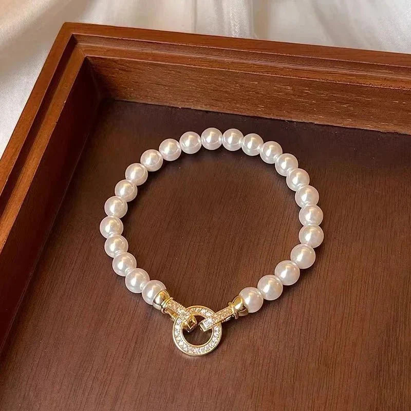 Elegant Pearl Circle Pendant Set Necklace and Bracelet