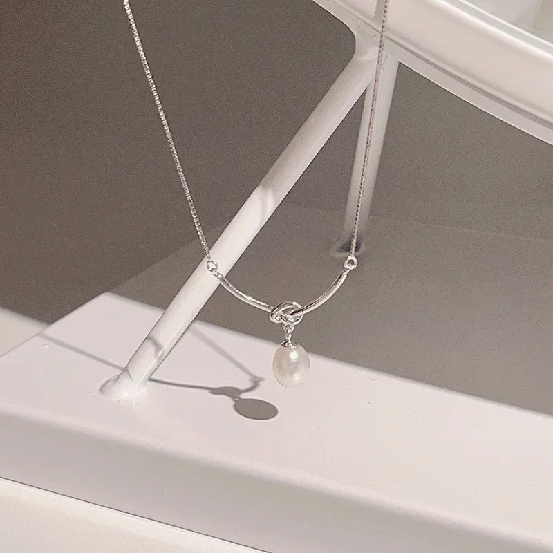 Elegant Pearl Pendant Delicate Chain Necklace