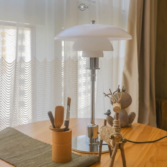Stainless Steel Multilayer Glass Table Lamp Modern Design