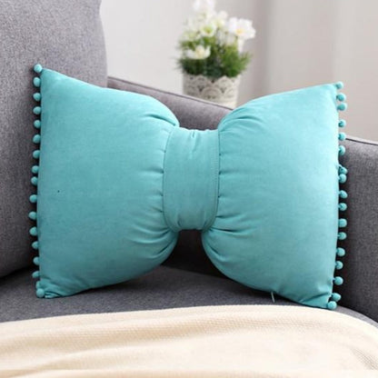 Stylish Arc-Shaped Throw Pillow as Home Accent