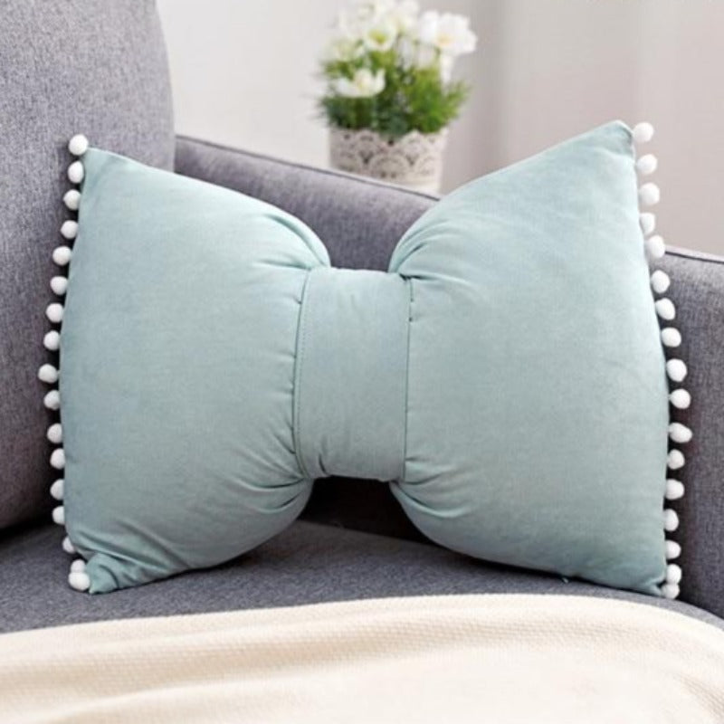 Stylish Arc-Shaped Throw Pillow as Home Accent