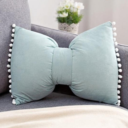 Stylish Arc-Shaped Throw Pillow as Home Accent
