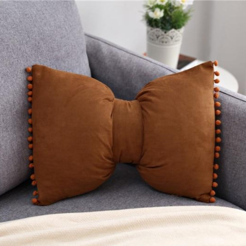 Stylish Arc-Shaped Throw Pillow as Home Accent