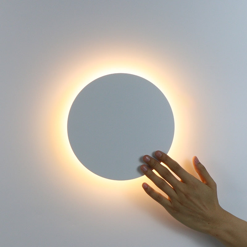 Modern Touch LED Wall Lamp Alonso