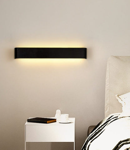 Sleek LED Wall Light - Contemporary Home Lamp - Halri