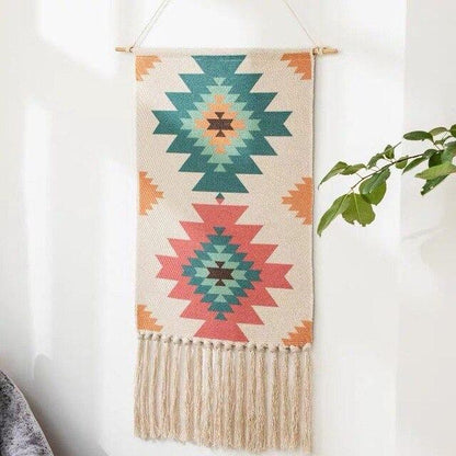 Stylish Geometric Pattern Wall Rug