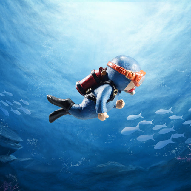 Colorful Aquarium Diving Man Decor - Halri
