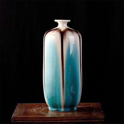 Traditional Chinese Cracked Ice Ceramic Vase