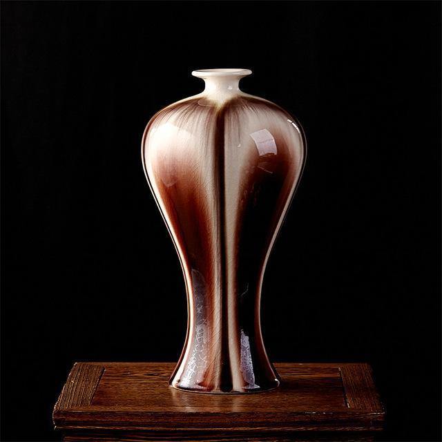 Traditional Chinese Cracked Ice Ceramic Vase