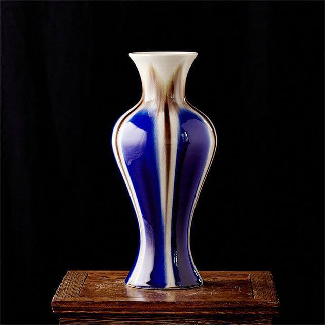 Traditional Chinese Cracked Ice Ceramic Vase