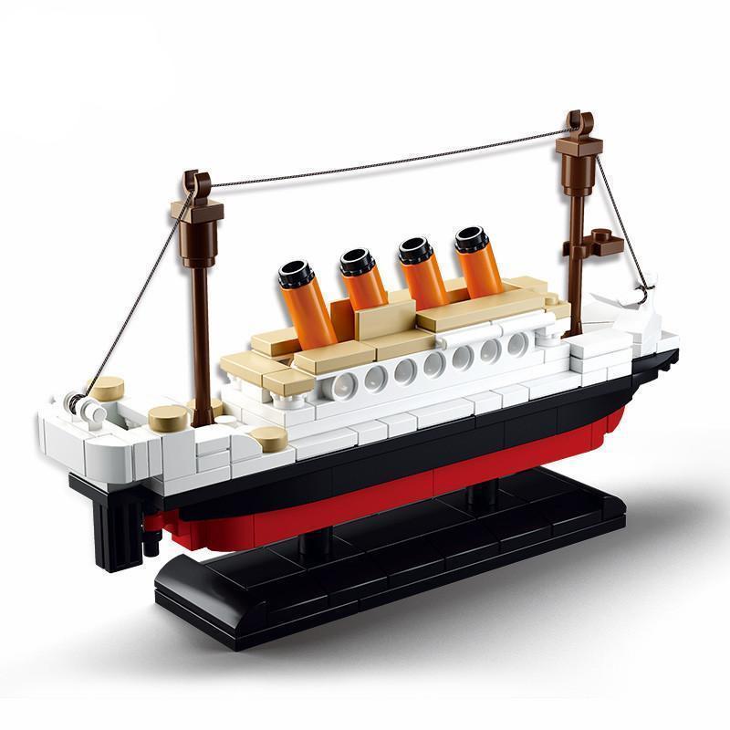 Titanic Model Building Kit for Kids - Halri